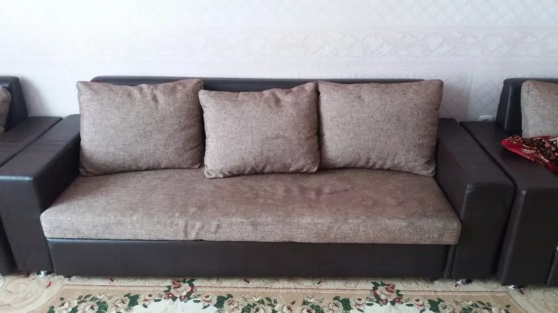 Продам угловой диван  3