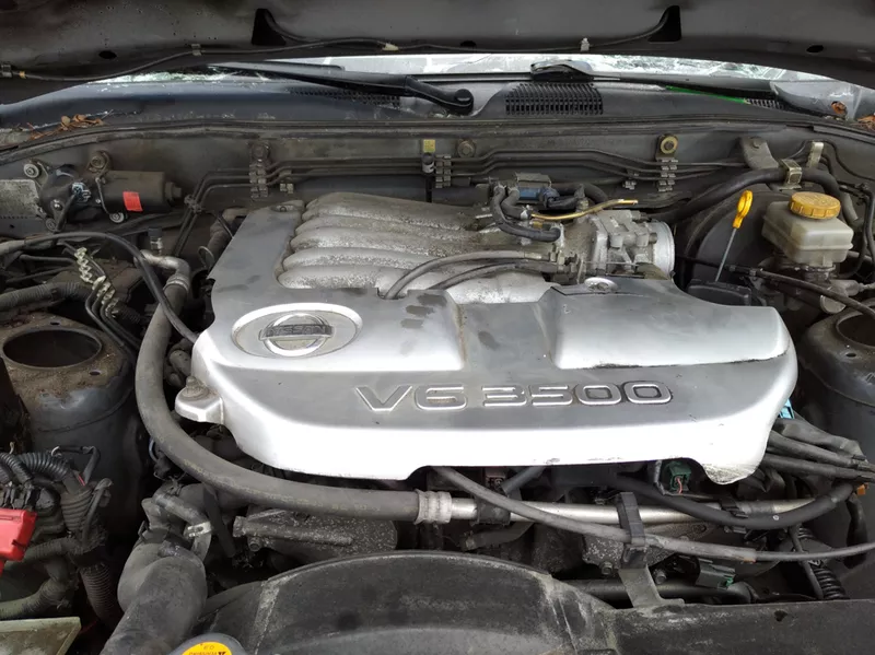 Двигатель V-3.5  на  Nissan  Pathfinder R50