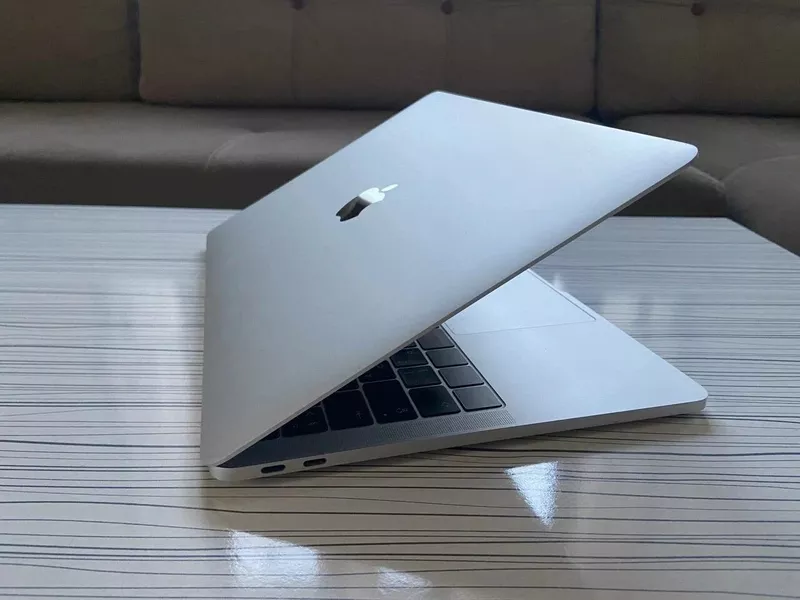 MacBook Pro 13